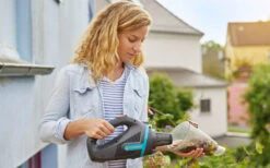 Gardena Outdoor EasyClean Li Hand-Sauger Inkl. Akku (mit Wandhalterung) -Dometic Verkäufe 287610 2072331