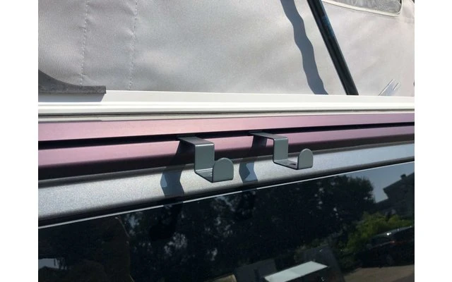 BusBoxx Haken Kederschiene VW T5 / T6 / 2 Stück 4 BusBoxx Haken Kederschiene VW T5 / T6 / 2 Stück – Bild 4