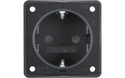 Berker Integro Steckdose Schutzkontakt Mit Erhöhtem Berührungsschutz Polarweiß Matt 7 Berker Integro Steckdose Schutzkontakt Mit Erhöhtem Berührungsschutz Polarweiß Matt -Dometic Verkäufe 494910 3341750 1