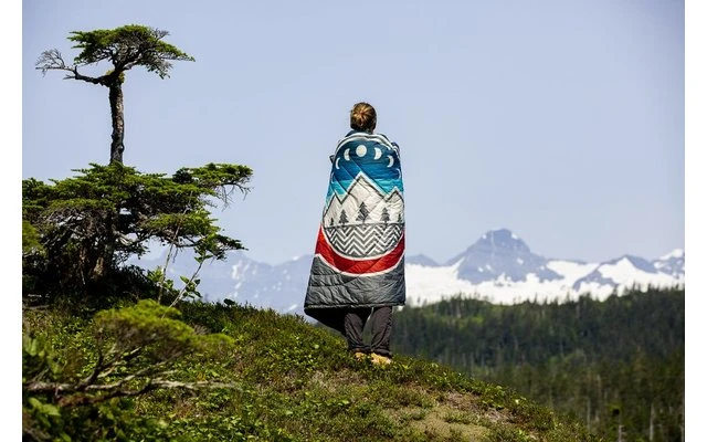 Voited Recycled Ripstop Outdoor Camping Decke Ocean Navy 5 Voited Recycled Ripstop Outdoor Camping Decke Ocean Navy – Bild 5