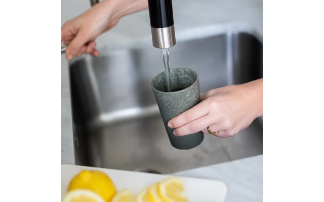 Koziol Connect Cup L Trinkbecher 350 Ml Nature Wood 5 Koziol Connect Cup L Trinkbecher 350 Ml Nature Wood – Bild 5