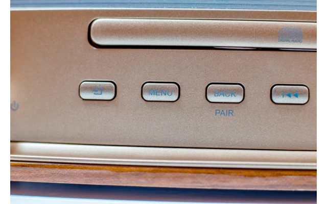 Soundmaster DAB970 DAB+ / UKW Digitalradio Mit CD/MP3 Bluetooth Braun 4 Soundmaster DAB970 DAB+ / UKW Digitalradio Mit CD/MP3 Bluetooth Braun – Bild 4