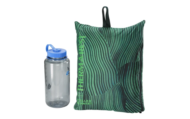 Therm-a-Rest Stellar Blanket Campingdecke Green Wave Print 3 Therm-a-Rest Stellar Blanket Campingdecke Green Wave Print – Bild 3